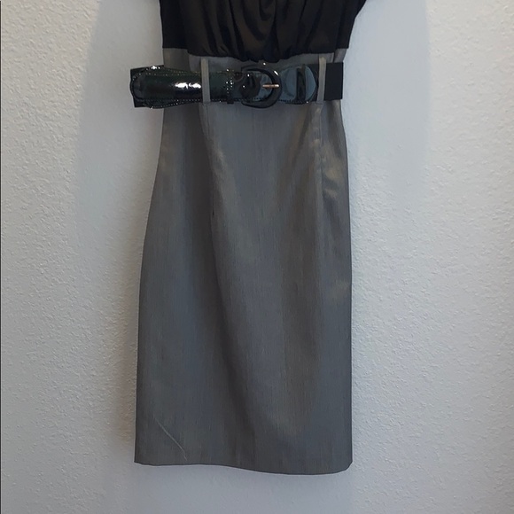 black and gray dress comes with belt! (size 9) - Picture 4 of 5